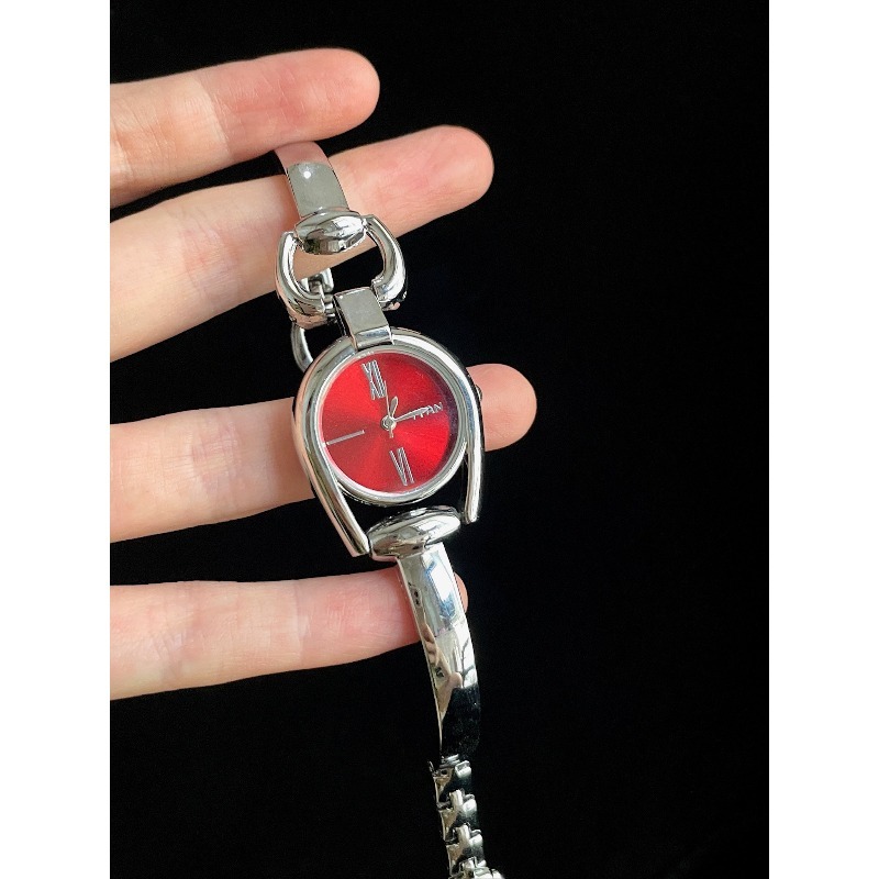 Vintage Pembe Işıltılı An Saat - Moments Watches & Jewelry Burlington incelemesi ve fiyatı